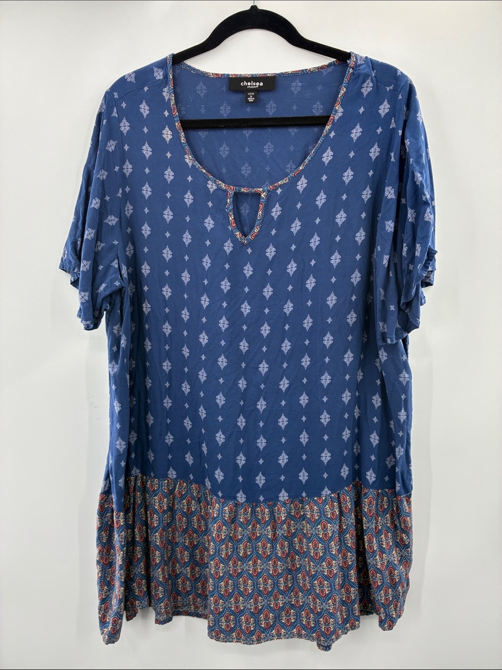 Chelsea Plus-Size Blue Printed Short-Sleeve Tunic Top size 22/24